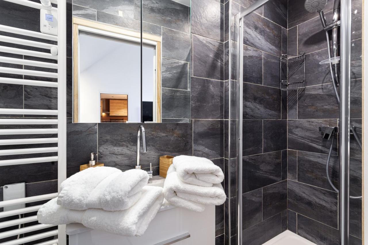 Suite Appart Place Versepuy シャンティイ エクステリア 写真