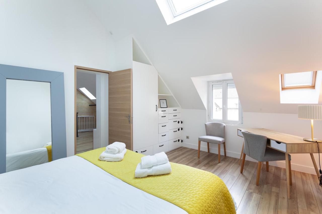 Suite Appart Place Versepuy シャンティイ エクステリア 写真